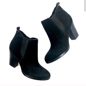 Marc Fisher‎ Suede Booties